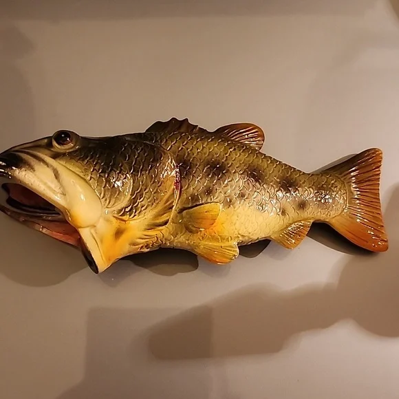 Fishing Design Bottle Openers - Picture 6 of 8